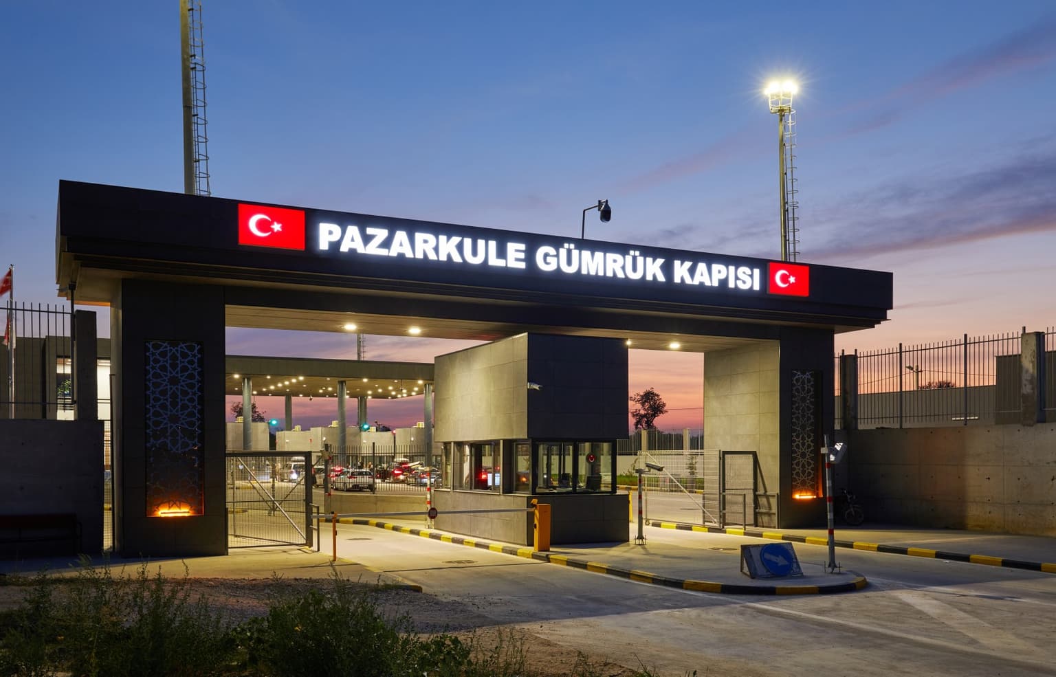 Pazarkule Sınır Kapısı anlık geçiş ve bekleme süresi